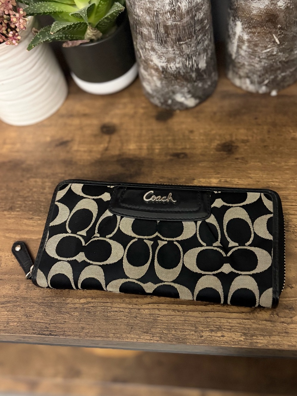 Coach Ashley signature accordion zip